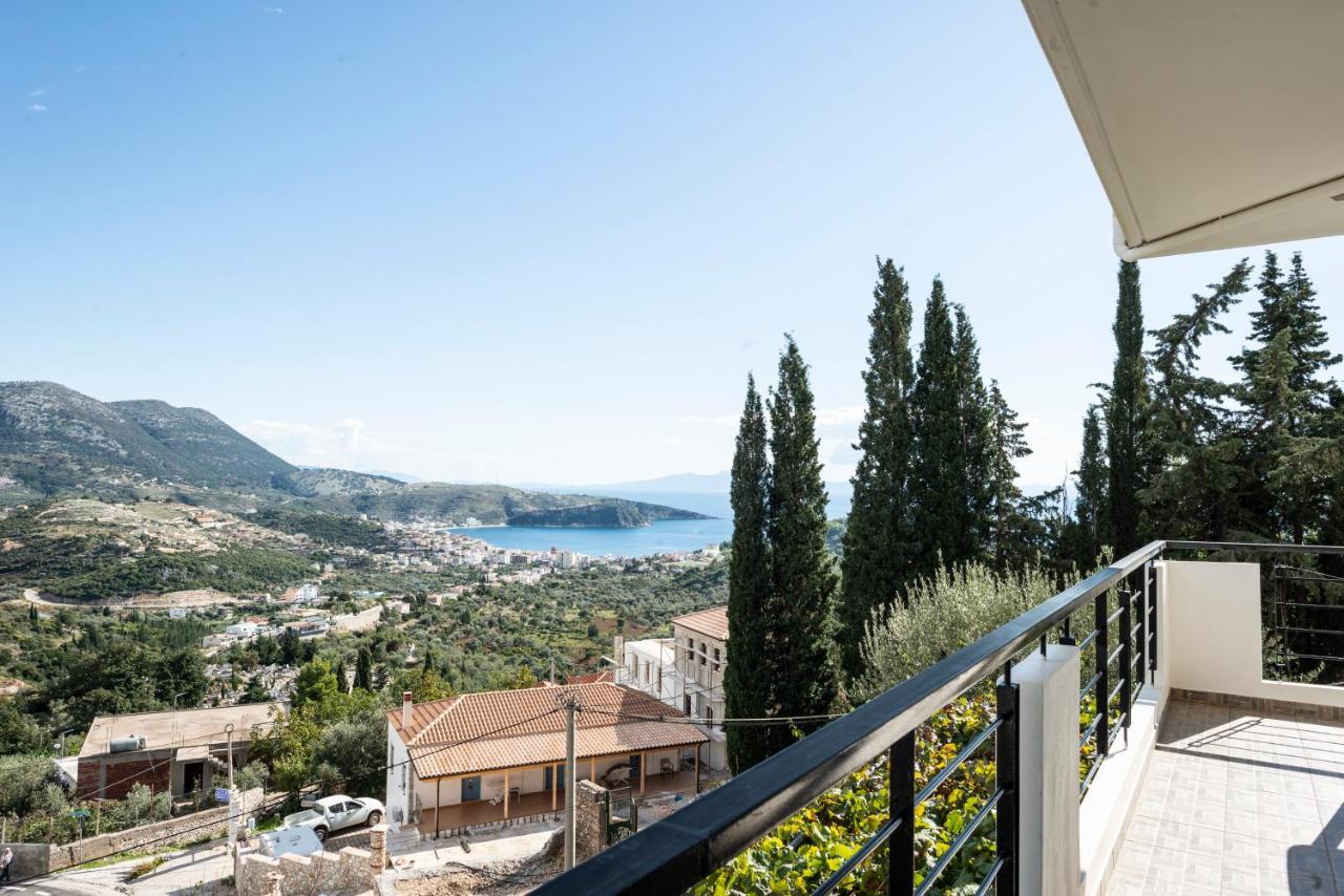 Apartments Aneta'S House Himare Bagian luar foto