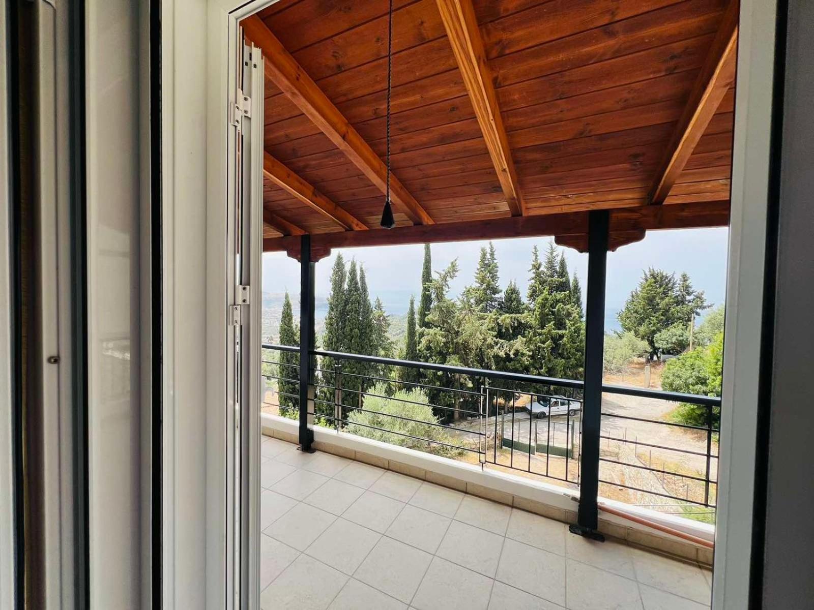 Apartments Aneta'S House Himare Bagian luar foto